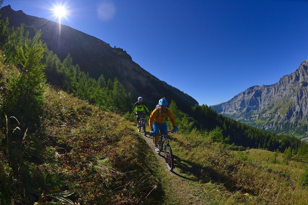 Le Bristol Leukerbad Exteriör bild